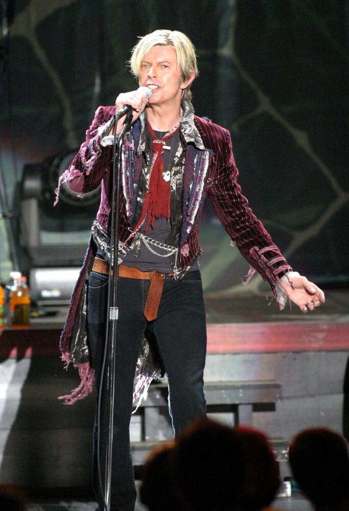David Bowie plays Atlanta
