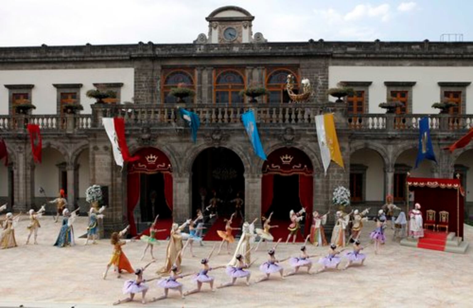 Mexico's National Dance Company
