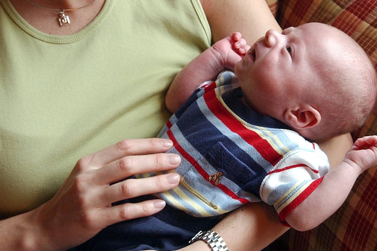 "There’s no prouder achievement than being a husband and a father," writes essay author Benjamin Watson, a dad of seven and a Super Bowl champion. (File)
