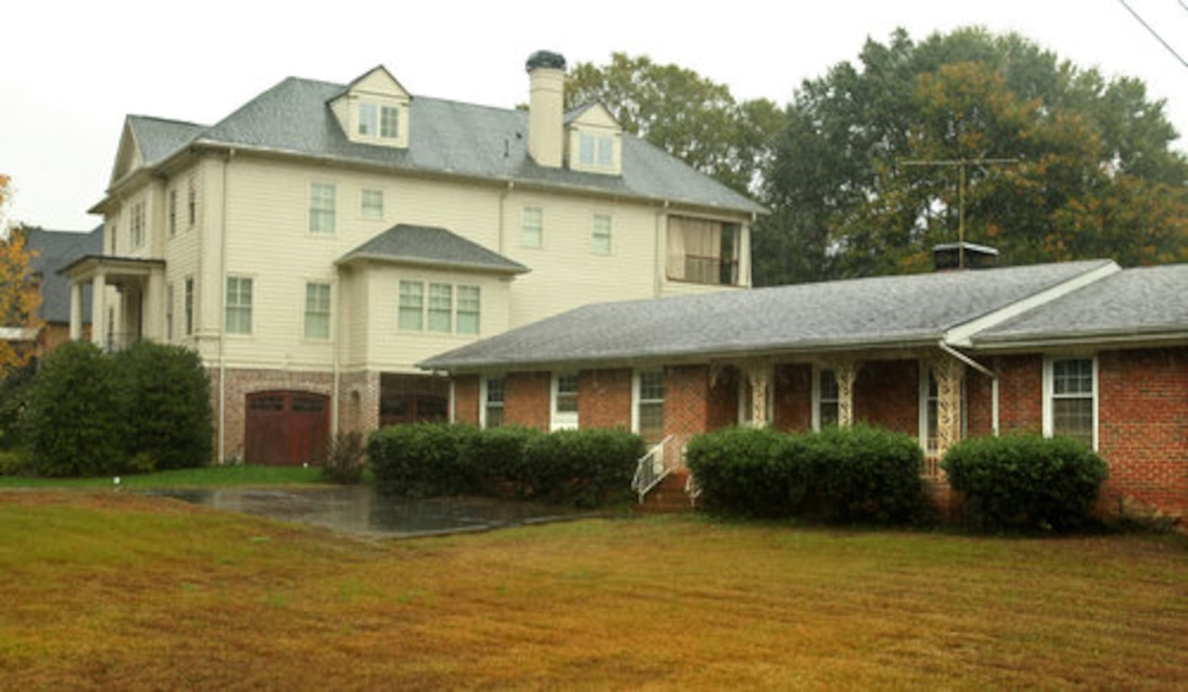Vinings houses raised above flood area