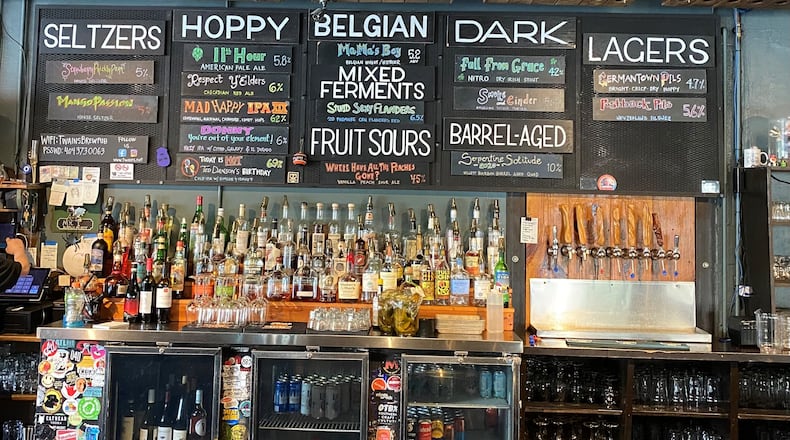 The bar at Twain’s Brewpub in Decatur showcases a wide variety of beer styles.
(Bob Townsend for the Atlanta Journal-Constitution)