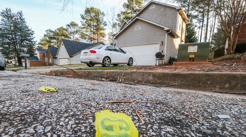 Detectives were searching early Thursday, March 3, 2016 for a suspect in an overnight fatal shooting in DeKalb County. JOHN SPINK/ JSPINK@AJC.COM
