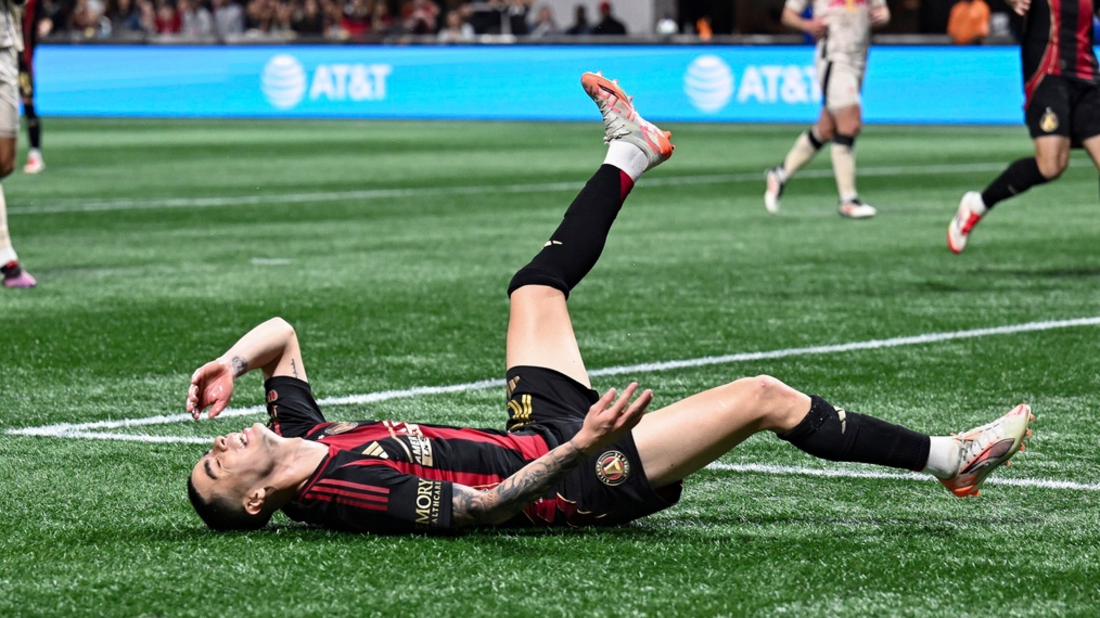 Atlanta United's manager says Miguel Almiron’s lack of recent production can be explained by him being in a position he hasn’t played in several years. (Rich von Biberstein/Icon Sportswire)