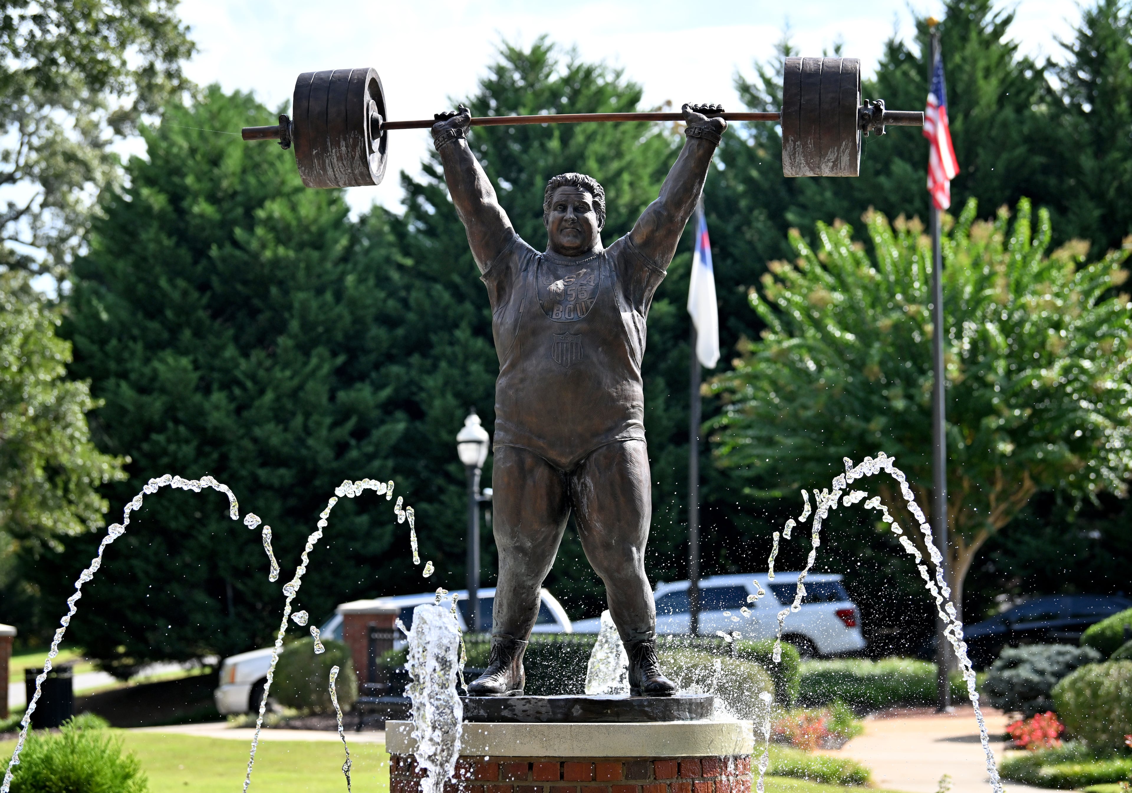 Jerry McKenna was a teenage weightlifter when he saw Paul Anderson lift at an auditorium in Cleveland, Ohio in the spring of 1955. Decades later, McKenna created the sculpture of Anderson that stands in Toccoa, Georgia. (Hyosub Shin/AJC)