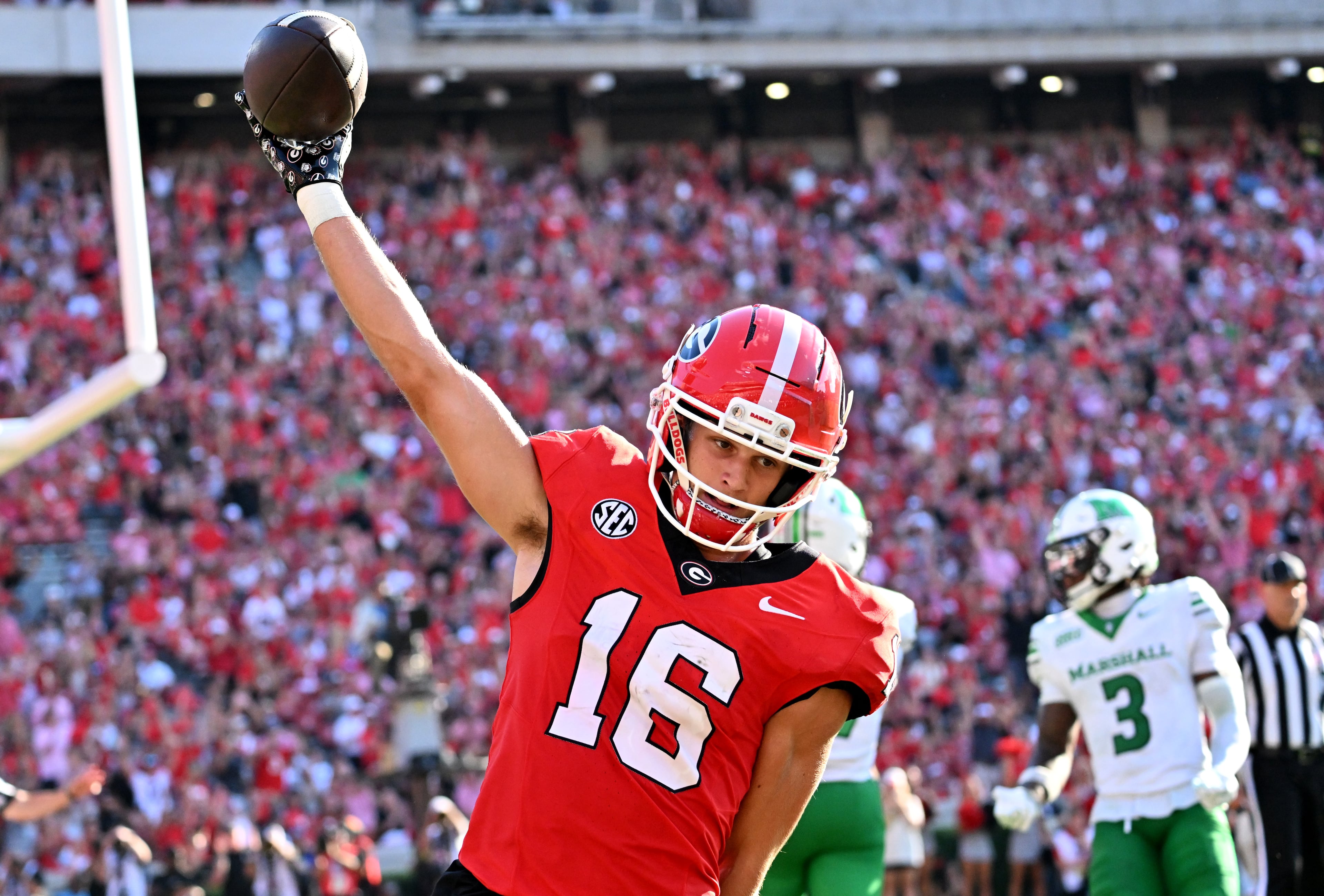 Georgia wide receiver London Humphreys (16) celebrates after scoring a touchdown during the second half in an NCAA football game at Sanford Stadium, Saturday, August 30, 2025, in Athens. Georgia won 45-7 over Marshall. (Hyosub Shin / AJC)