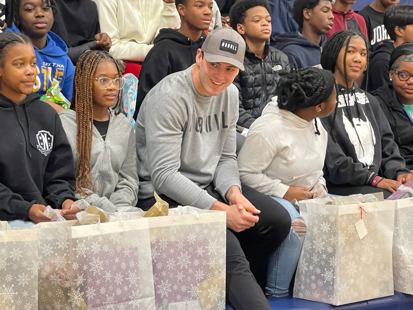 Brock Bowers gives back