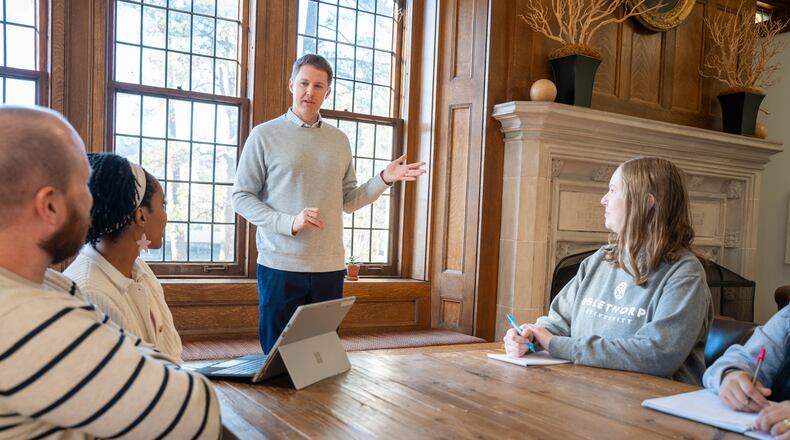 Oglethorpe University's Director of Financial Aid Chris Summers will lead a free, Jan. 11 financial aid workshop for anyone with questions about how to pay for college.