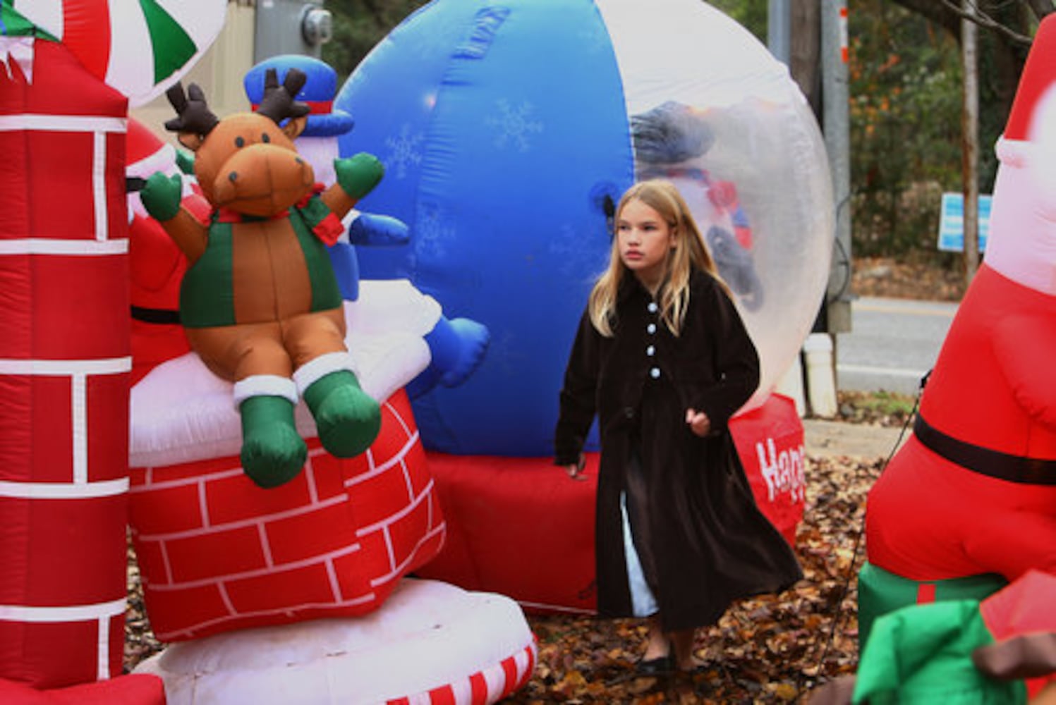 Atlanta home filled with holiday inflatables