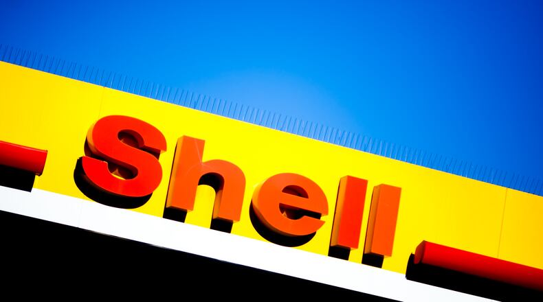 Shell announced Thursday that it is closing one of its Convent, Louisiana, refinery.