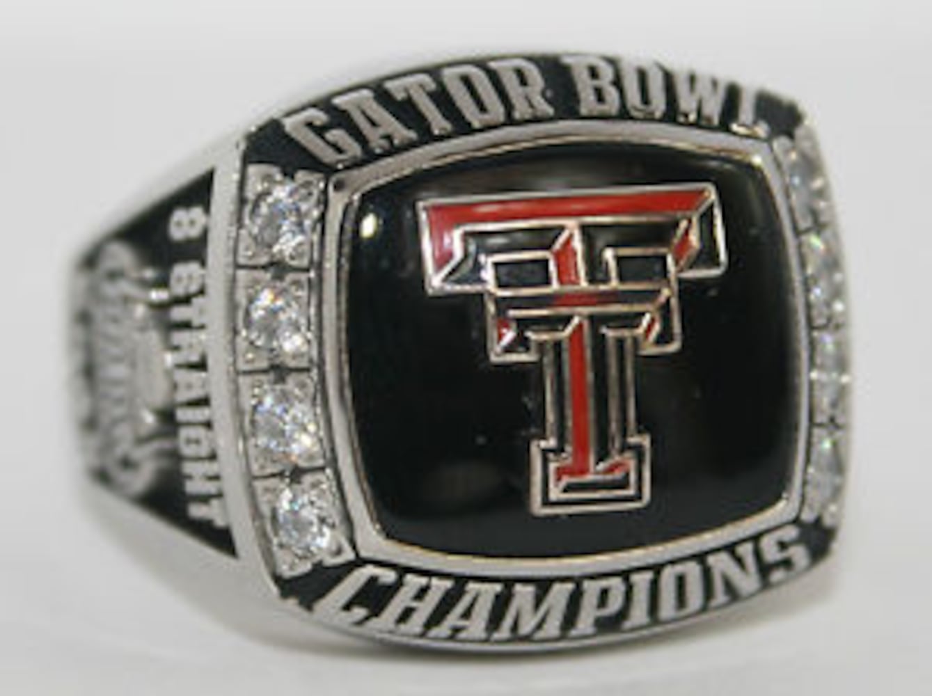 Jostens ring