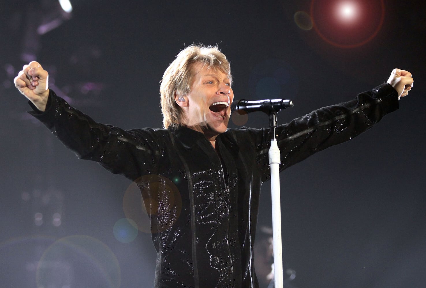 Bon Jovi rocks a sold-out Philips Arena