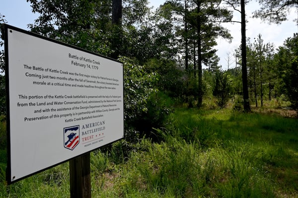 A view of the trailhead at Kettle Creek Battlefield in Wilkes County. (Hyosub Shin/AJC)