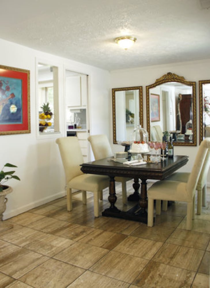 Dwight Eubanks has home fit for a king
