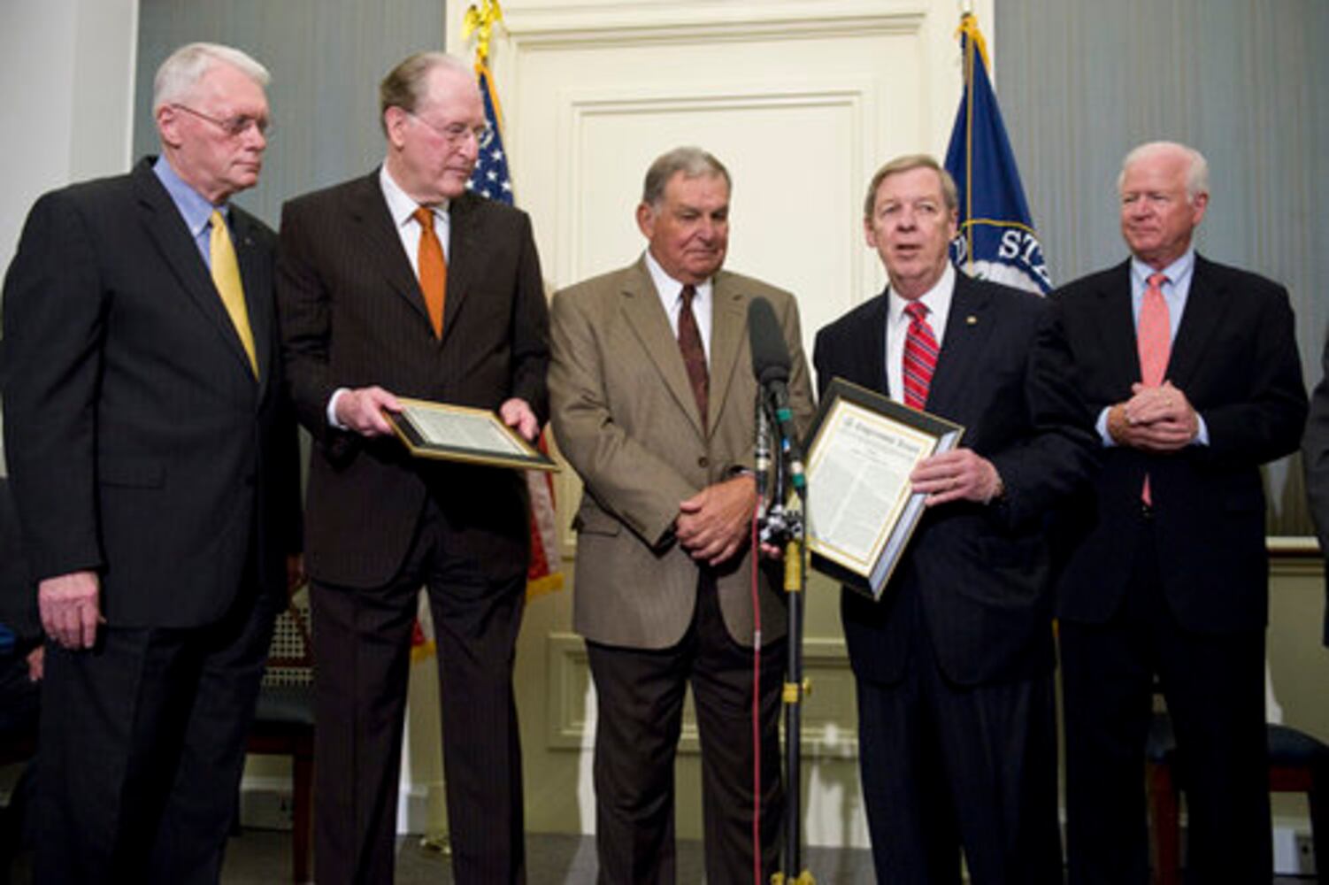 Cox honored at U.S. Capitol