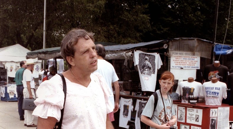 08/19/97. LARRY 'SISSY' GOODWIN - VIETNAM VET WHO LIKES TO DRESS IN WOMENS CLOTHING VISITING THE VIETNAM MEMORIAL. Credit: LARRY MORRIS twp. (CROSS-DRESSER/TRANSVESTITE) (Photo by Larry Morris/The Washington Post/Getty Images)