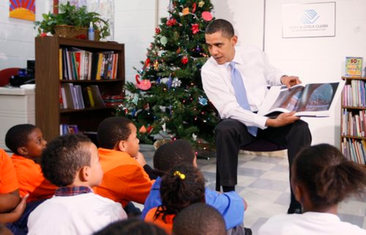 President Barack Obama reads "The Polar Express" to children