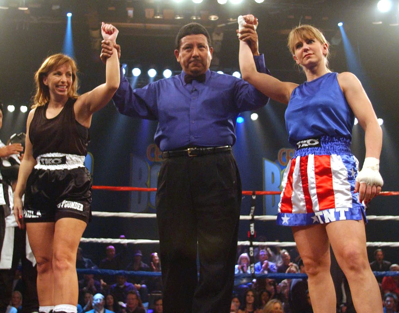 Former Bill Clinton mistress Paula Jones fought former figure skater Tonya Harding in 2002.