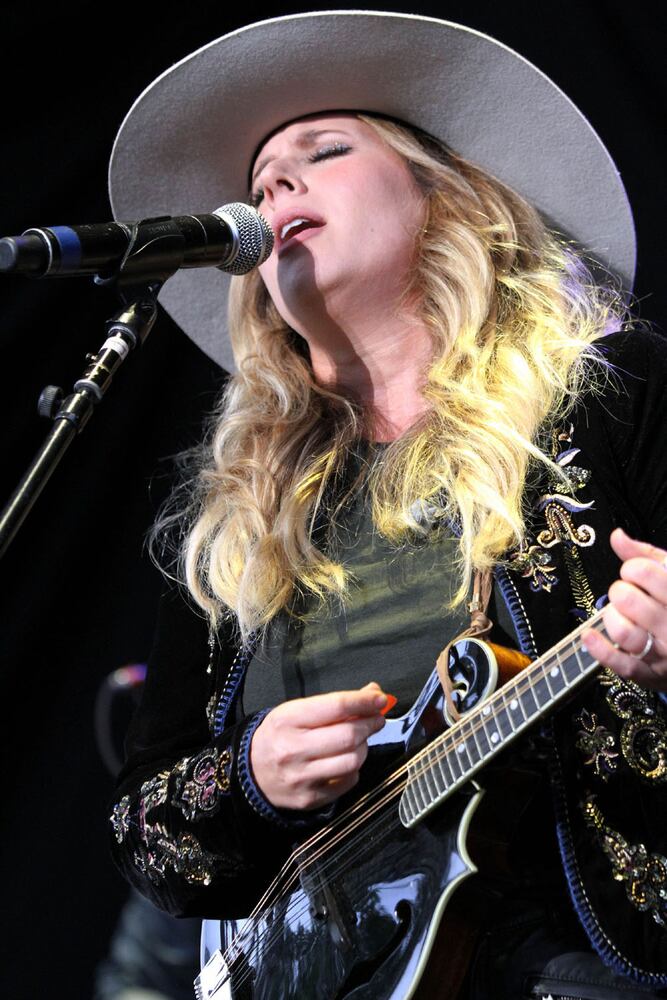 Photos: Christoper Stapleton rocks Verizon at  Encore