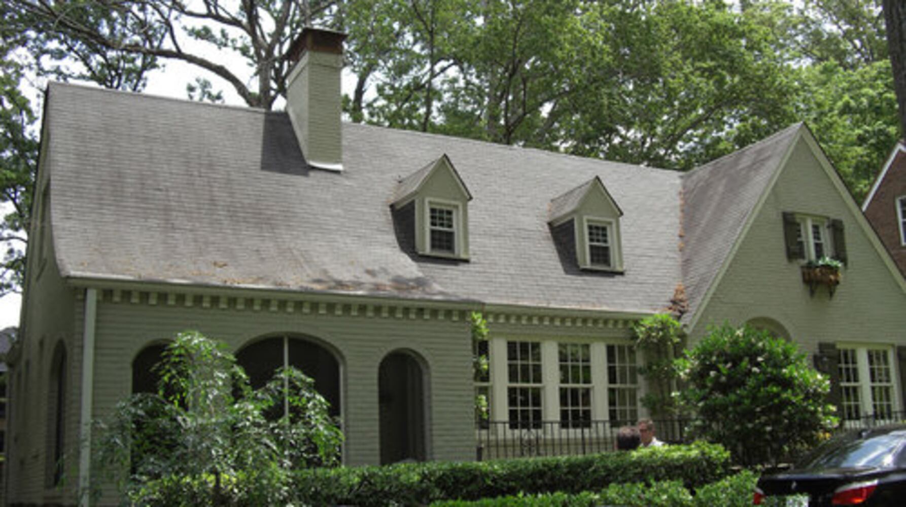 Make the most of a small lot with a second story