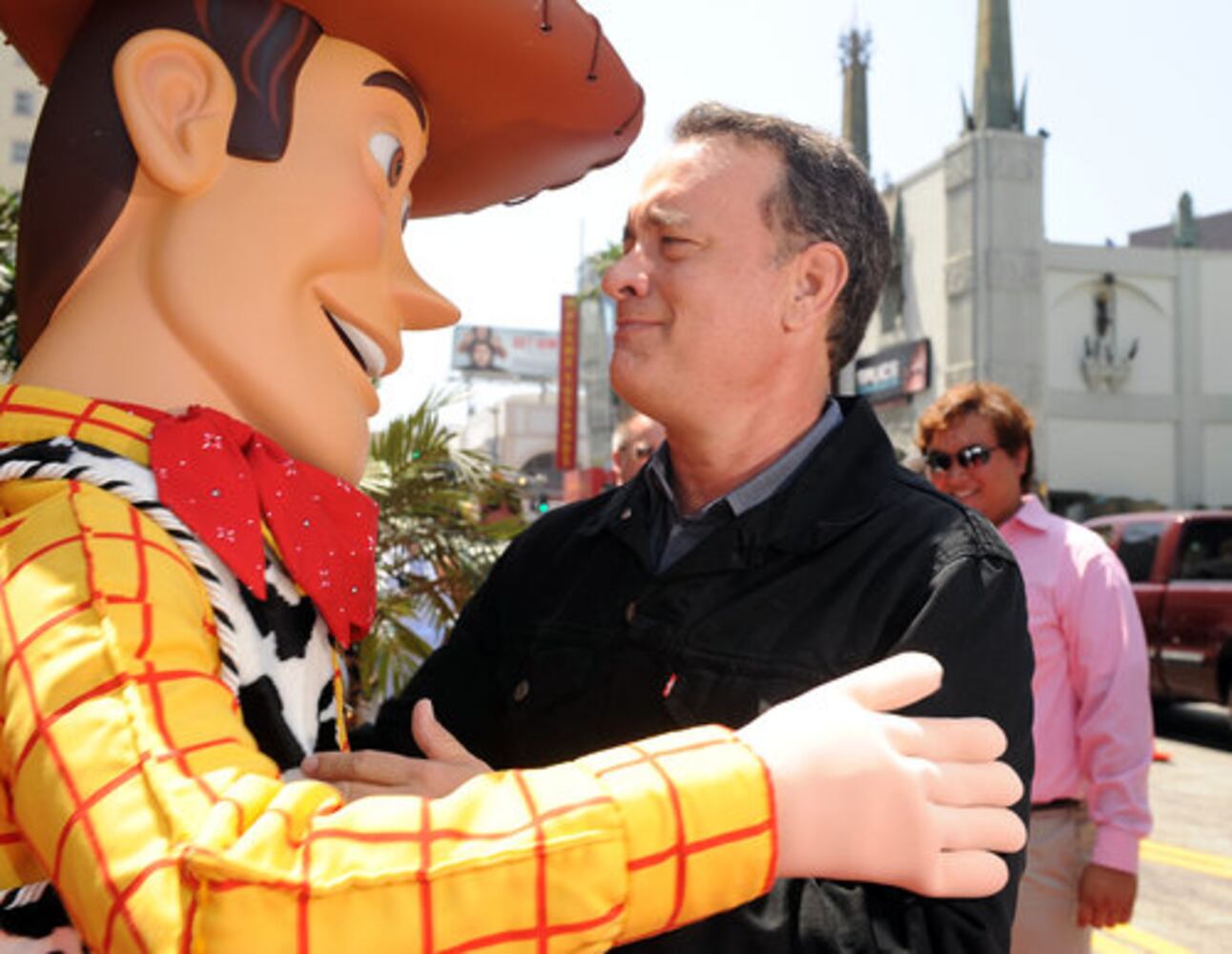 This Week in Entertainment: June 18, 2010