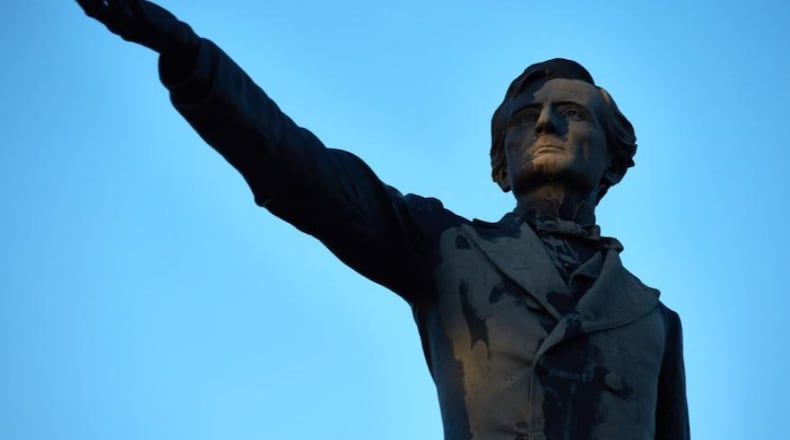Jefferson Davis statue, New Orleans