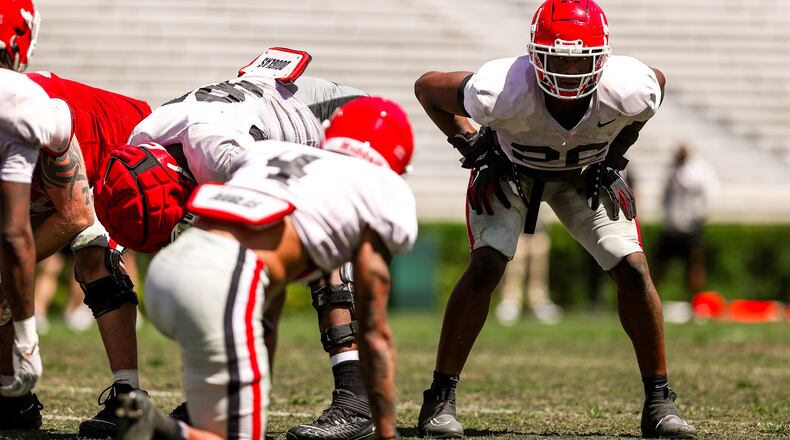 Georgia outside linebacker Samuel M’Pemba (26) blocks during Georgia’s spring practice at Sanford Stadium in Athens, Ga., on Saturday, April 1, 2023. (Tony Walsh / UGA Athletics)