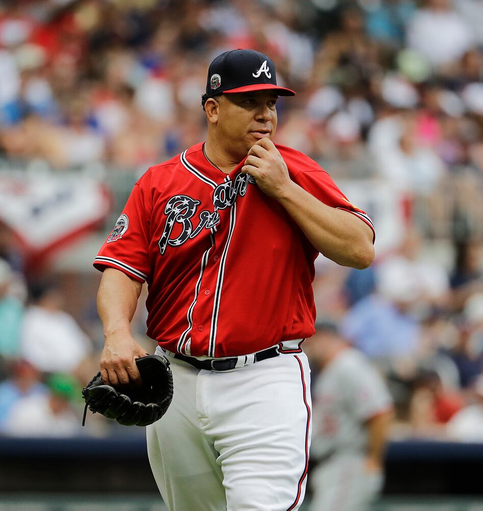 Photos: Rio Ruiz hits first home run as Braves host Nats
