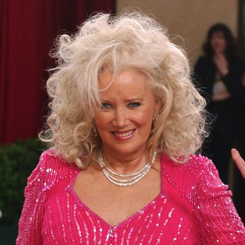 FILE - Actress Sally Kirkland appears at the 75th annual Academy Awards in Los Angeles on March 23, 2003. (AP Photo/Kim D. Johnson, File)
