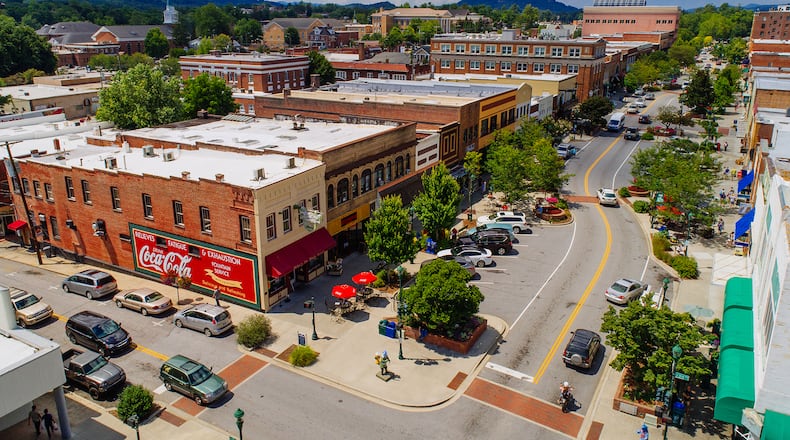 Main Street in Hendersonville, North Carolina, is a pedestrian-friendly thoroughfare lined with shops, restaurants and more.
(Courtesy of Sam Dean)
