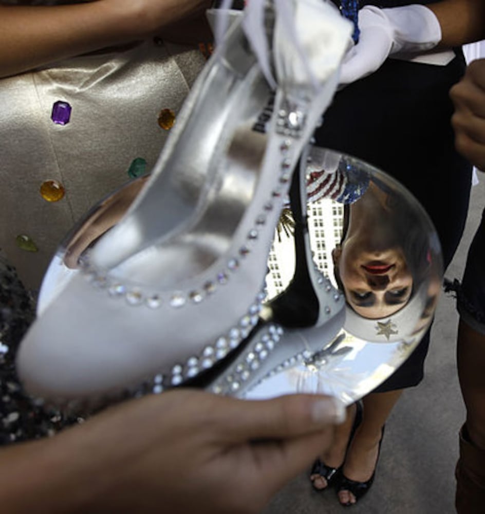 Miss America "Show Us Your Shoes" Parade