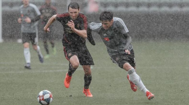 Atlanta United, captained by Michael Parkhurst (left), drew with LAFC 2-2 in a friendly on Sunday at Banc of California Stadium in Los Angeles. (LAFC)