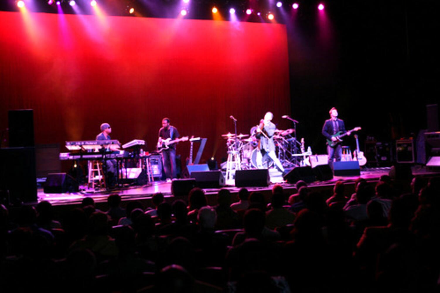Babyface comes 'home' to Cobb Energy Centre