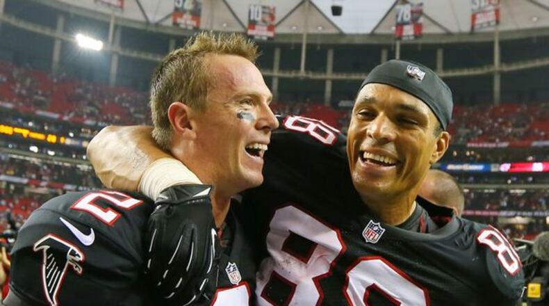 Former Falcons tight end Tony Gonzalez (right, with Matt Ryan).