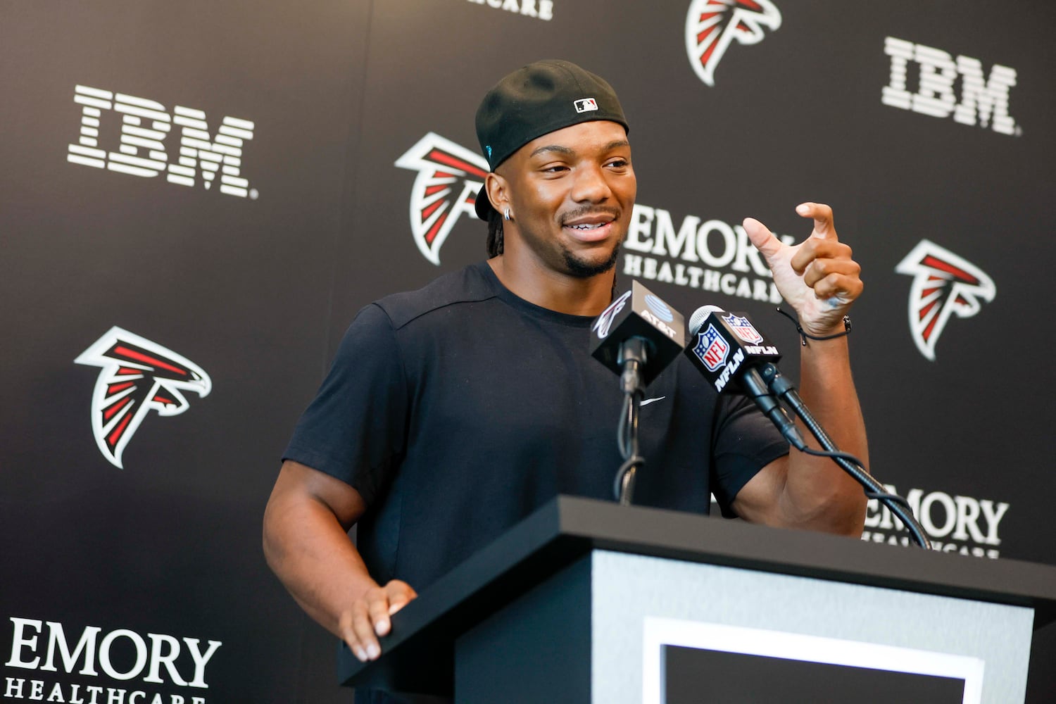  Falcons players reporting to training camp