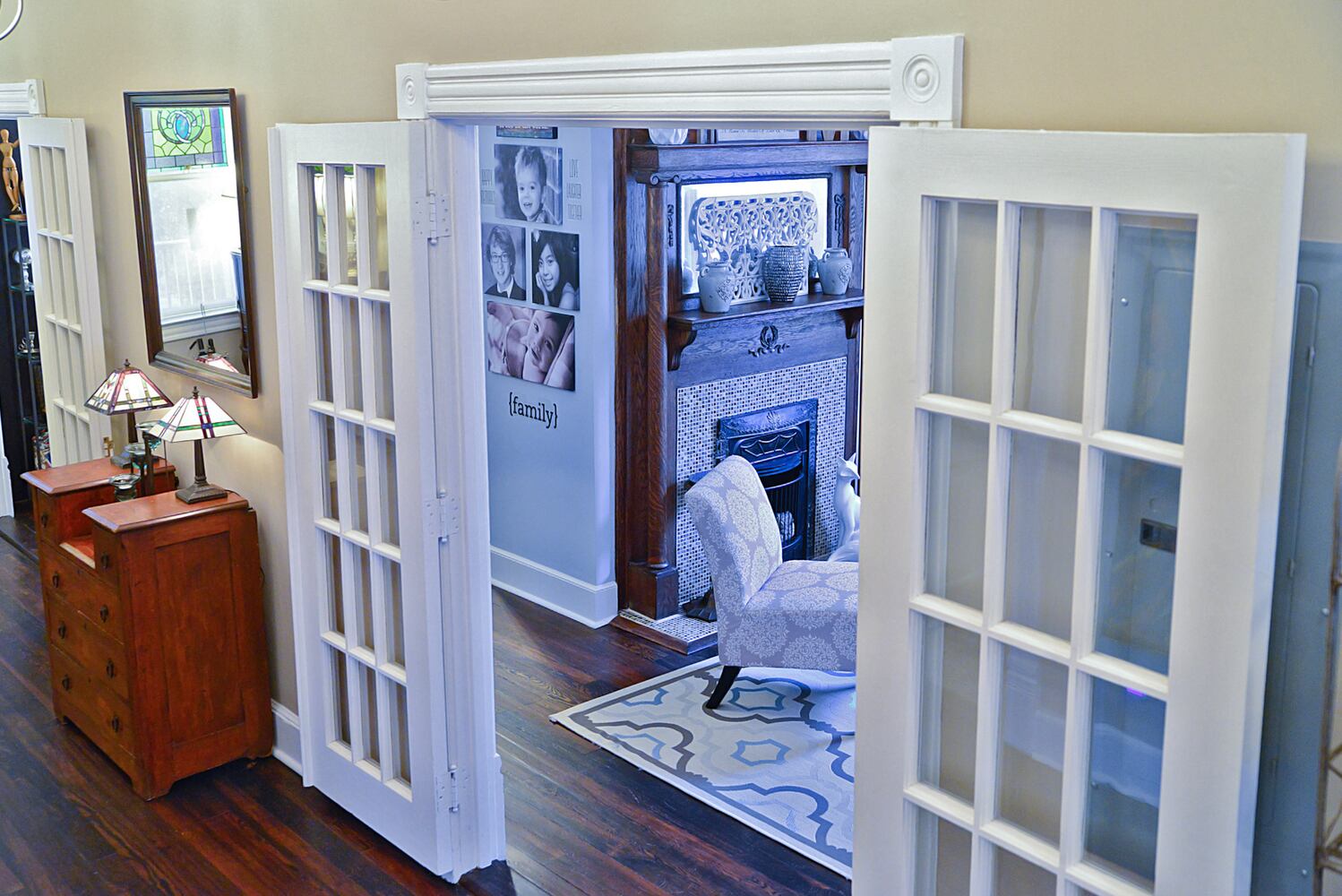 Original decor touches elements from 1904