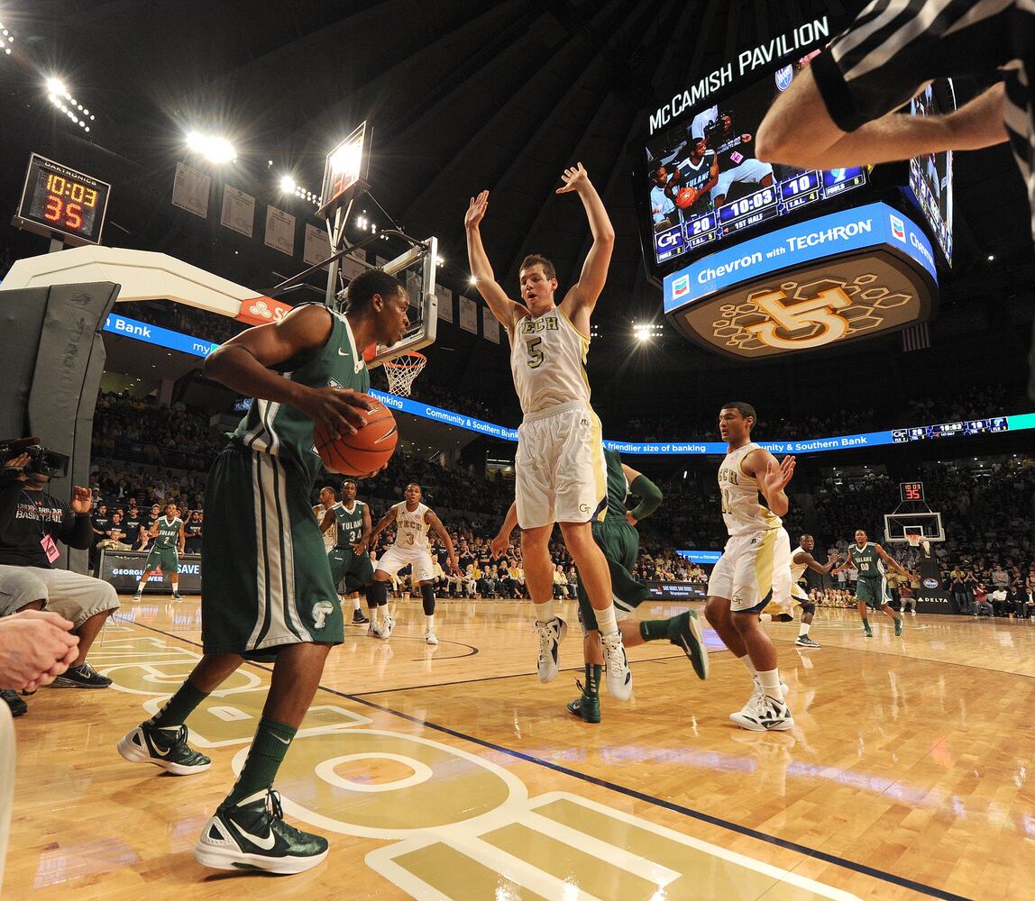 Tulane provides opposition as Jackets open new arena