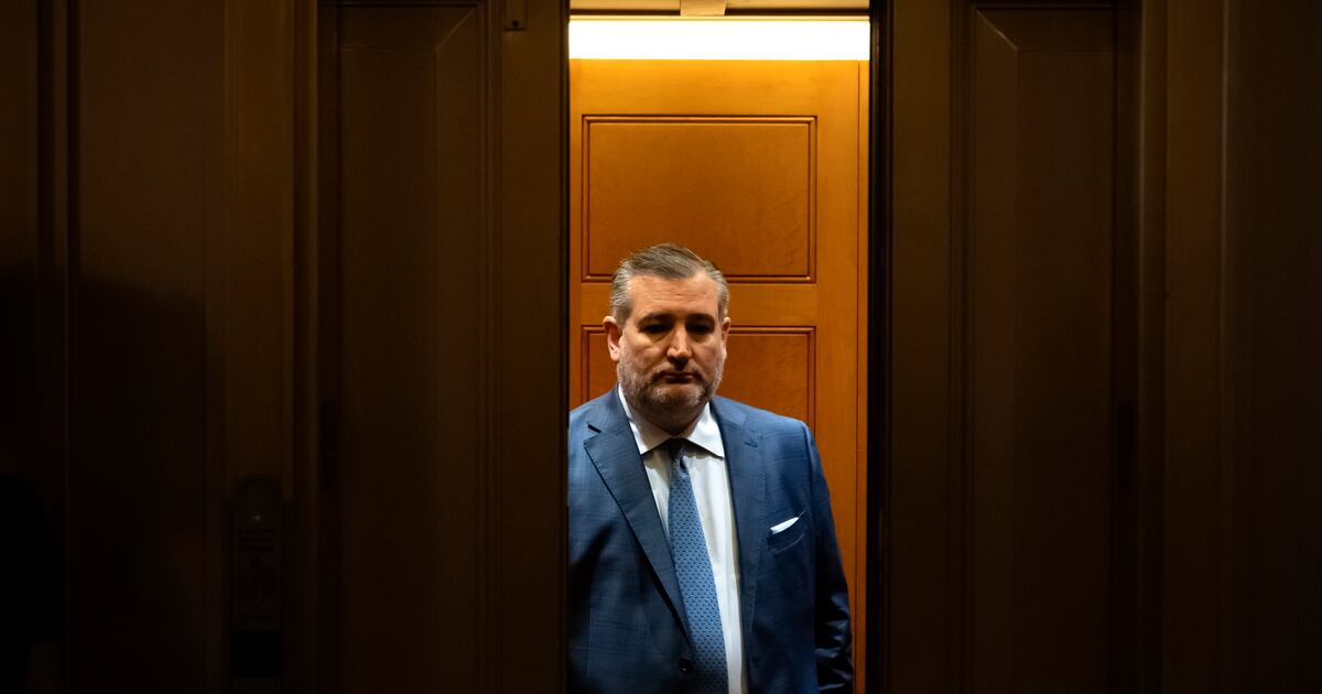 Senate strikes AI provision from GOP bill after uproar from the states