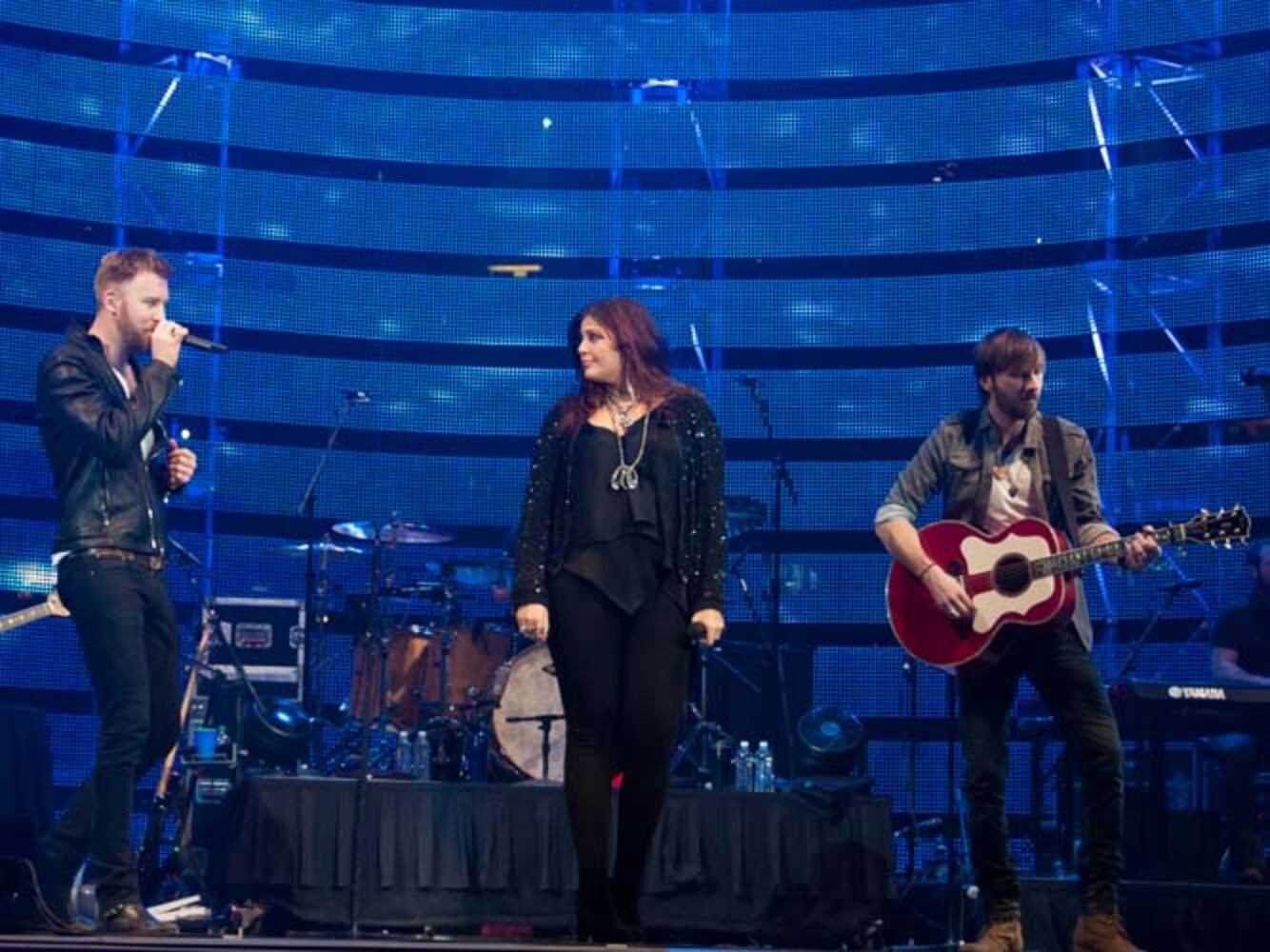 Lady Antebellum at RodeoHouston 2013