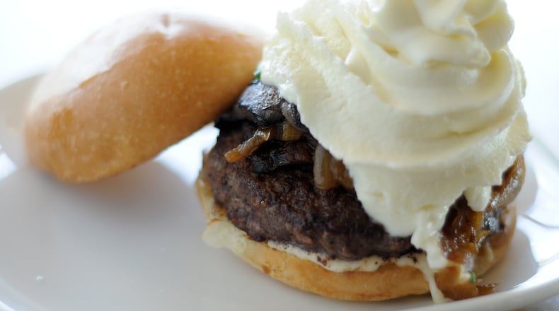 FLIP Burger (BECKY STEIN/special)