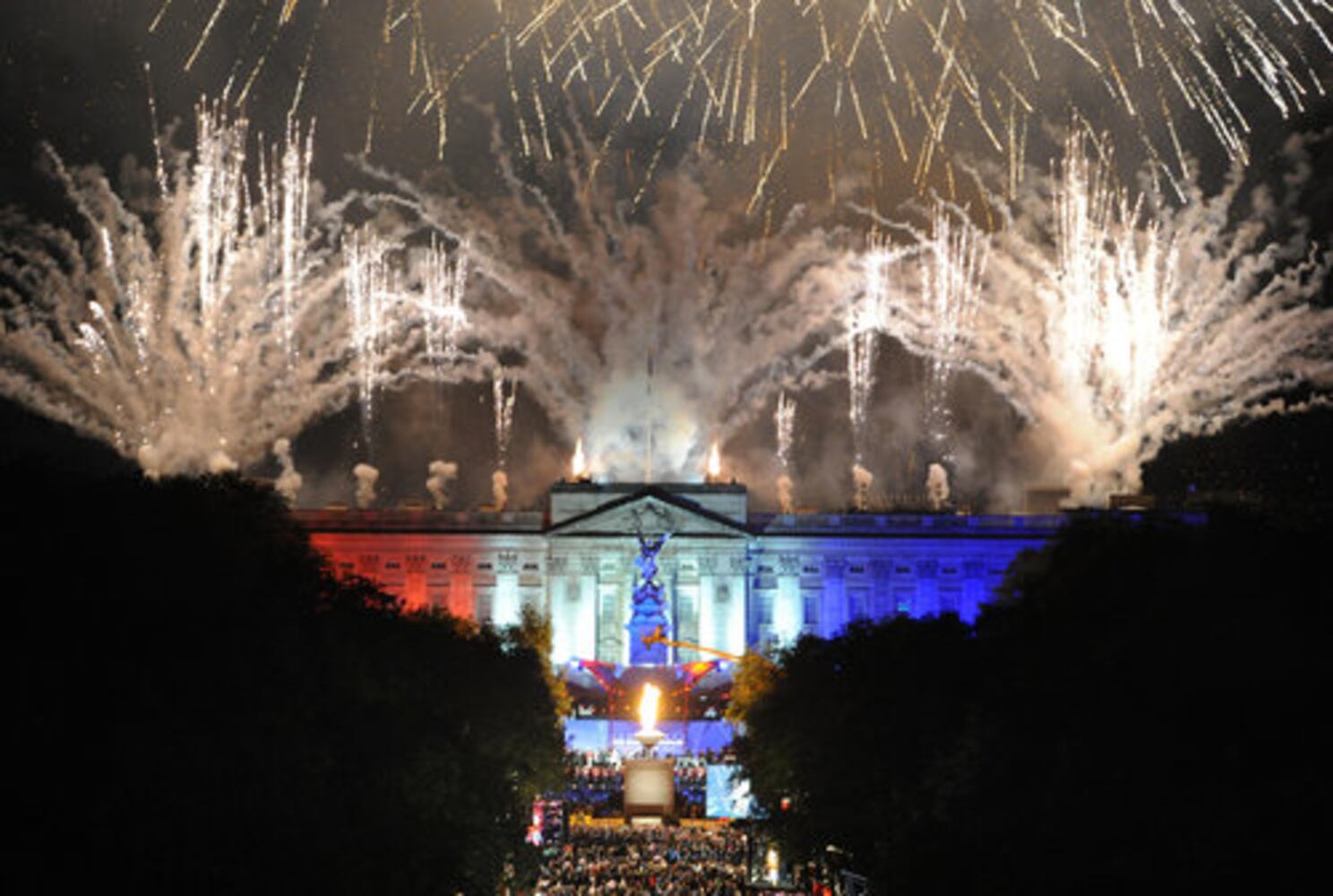 Queen's Diamond Jubilee Concert