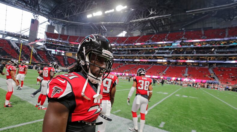 8/26/17 - Atlanta, GA - Atlanta Falcons cornerback Desmond Trufant takes the field during pregame warmups. The first game in Mercedes-Benz Stadium  was Saturday, as the Atlanta Falcons played Arizona in an exhibition game.. BOB ANDRES  /BANDRES@AJC.COM
