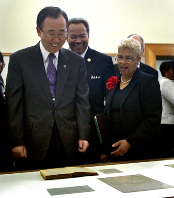 United Nations Secretary-General Ban Ki-moon viewed the Martin Luther King Jr. papers collection with Shirley Franklin in honor of the Nobel laureate and his historic impact on civil and human rights around the globe. (John Spink / AJC file)
