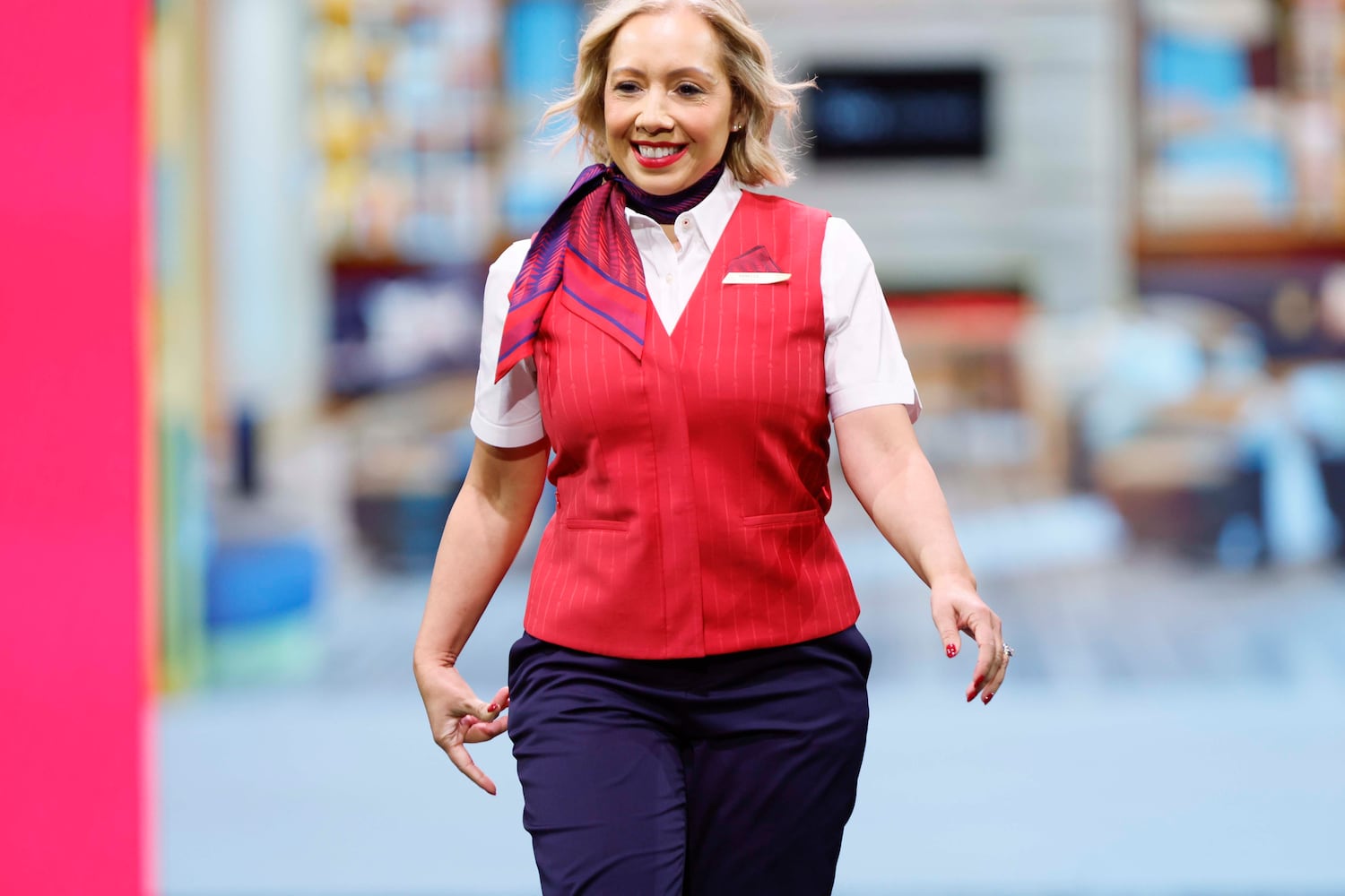 Delta unveils new employee uniform 