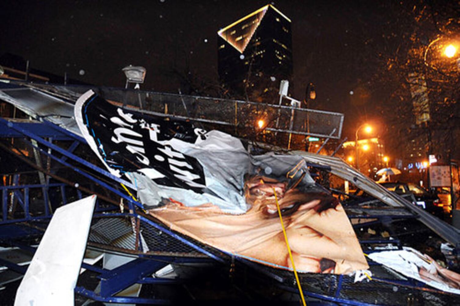 Tornado hits downtown Atlanta (Gallery 1)
