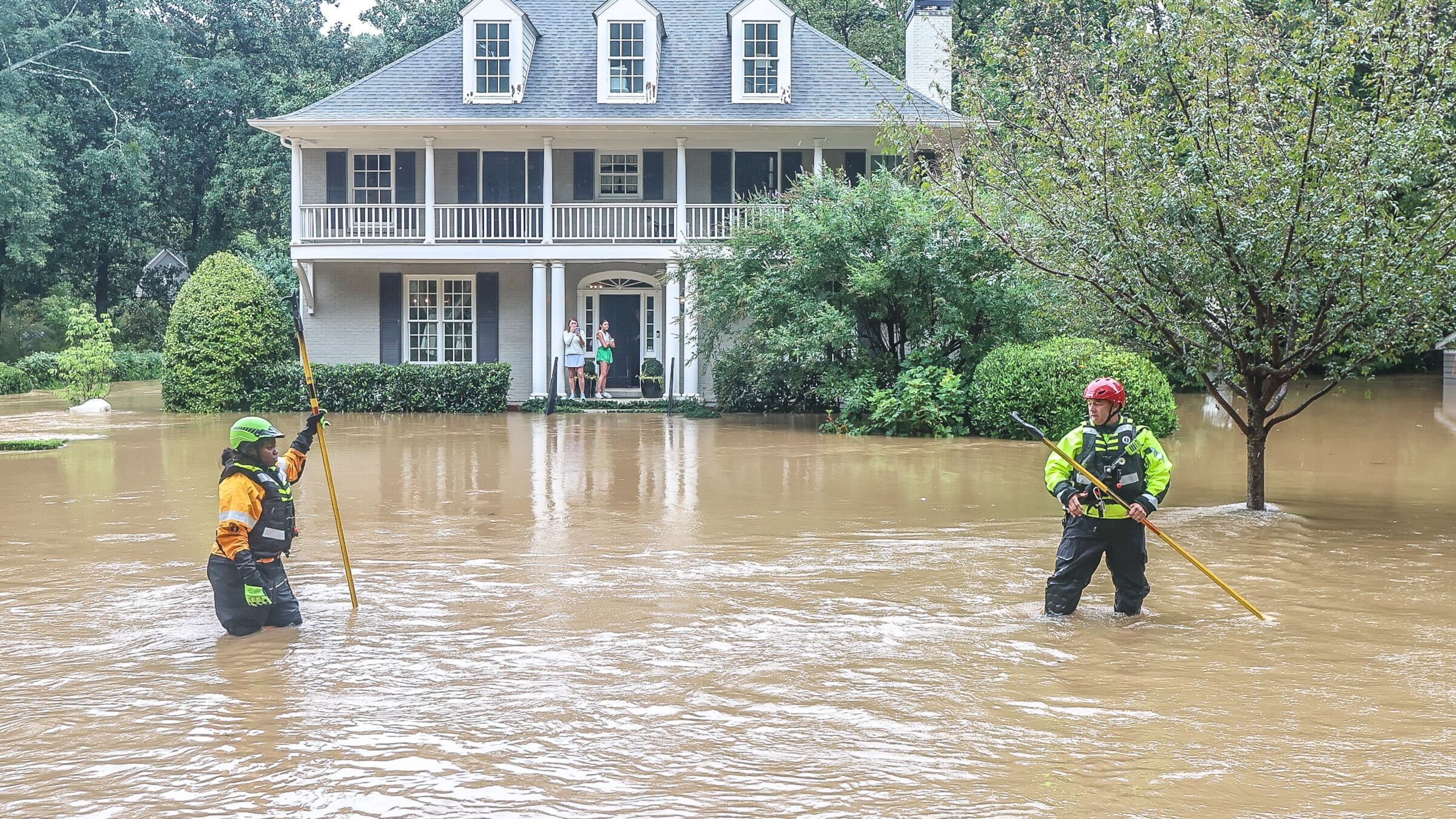 While first responders like fire rescue crews are busy during disasters like Hurricane Helene in 2024, partnerships like the one between Amazon and the American Red Cross help get supplies to those who need them. (John Spink/AJC 2024)