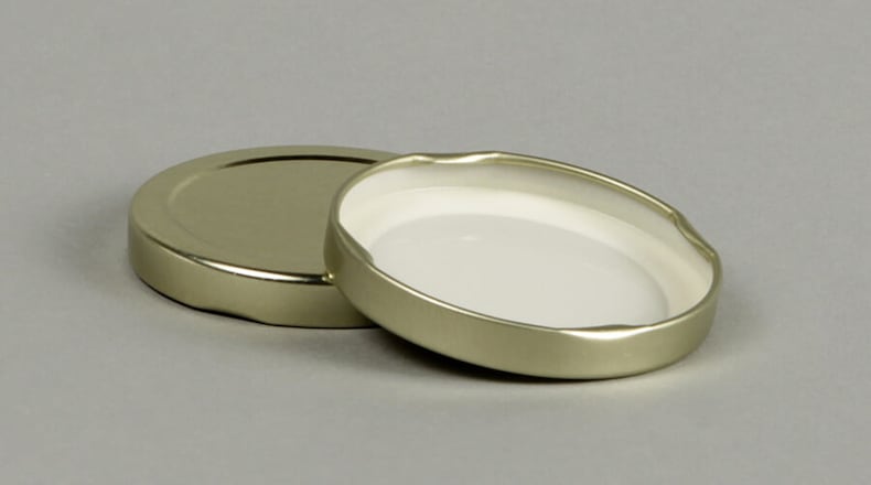 These replacement lug lids allow you to recycle your pasta jars and put them to good use.