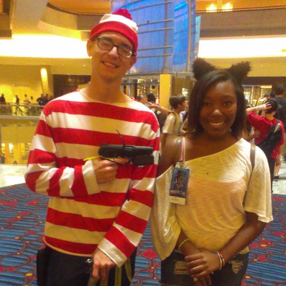 Waldo said he'll shoot me if I told anyone where he was.. #scared #waldo #ifoundwaldo #dragoncon #shh -- @that_1d_chickk