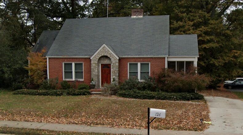 The Alpharetta City Council recently voted to remove 126 North Main Street from the contributing historic property list. (Google Maps)