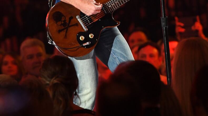 Kenny Chesney will bring a country caravan to Atlanta on Saturday. Photo; Getty Images