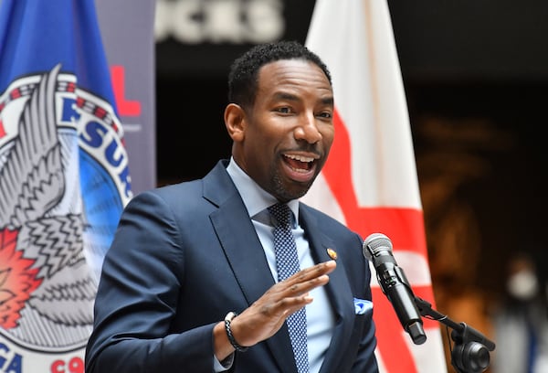 Atlanta mayor Andre Dickens is happy to receive the support of Houston's mayor as Atlanta continues it bid for the Democratic National Convention. (Hyosub Shin/The Atlanta Journal-Constitution)